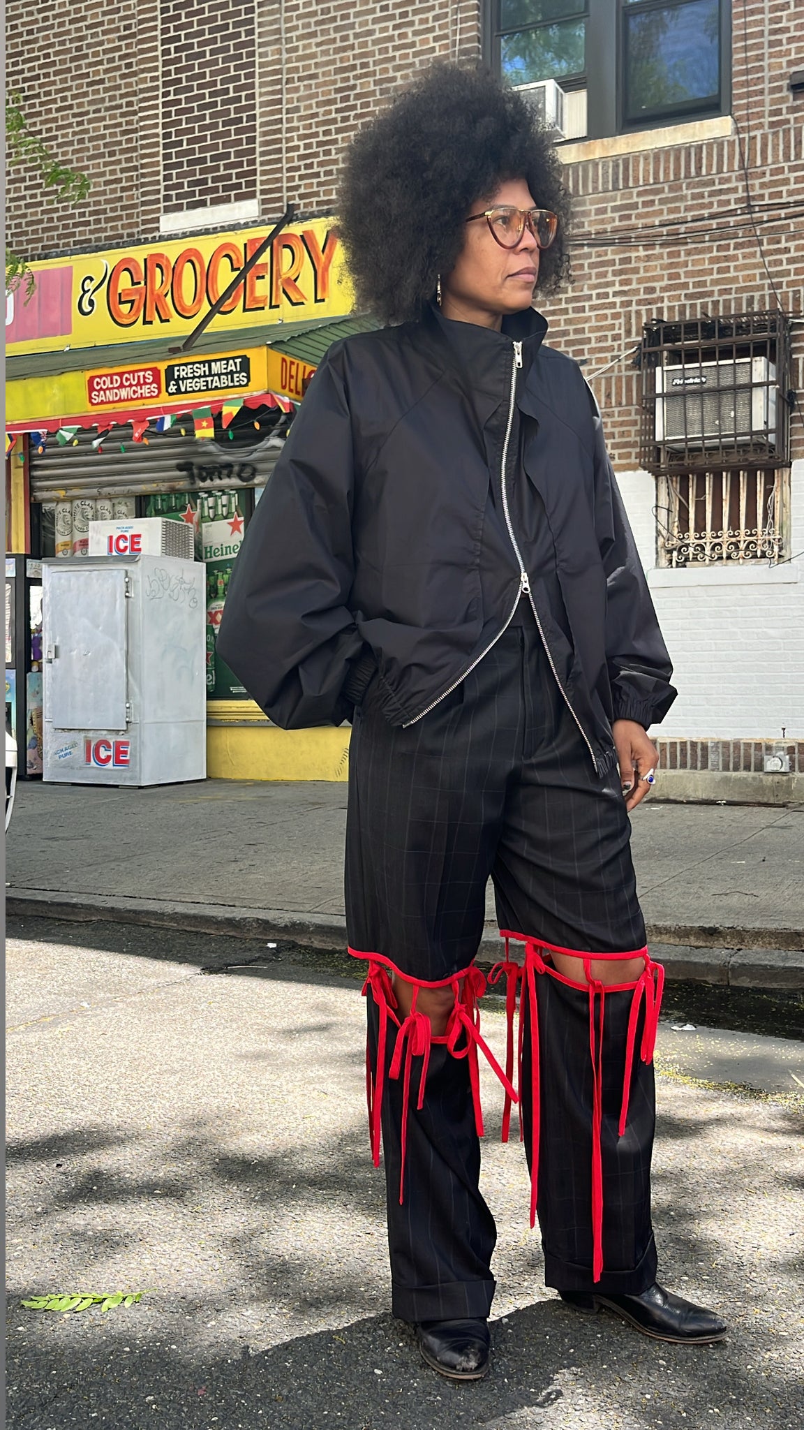 apron pant in red