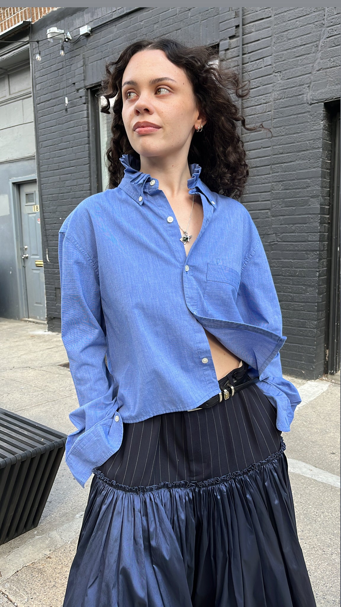 gorget shirt in blue